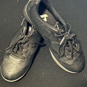 Kids‎ Brava Indoor Turf Soccer cleats Youth size 1